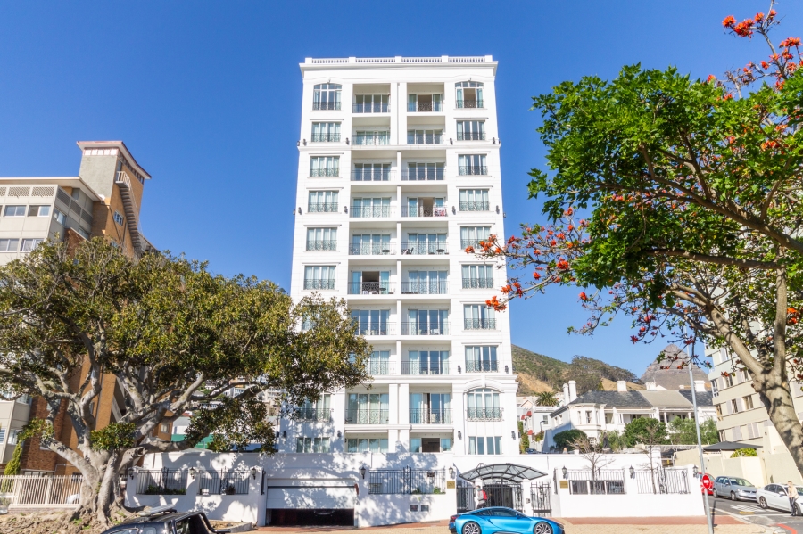 To Let 2 Bedroom Property for Rent in Sea Point Western Cape
